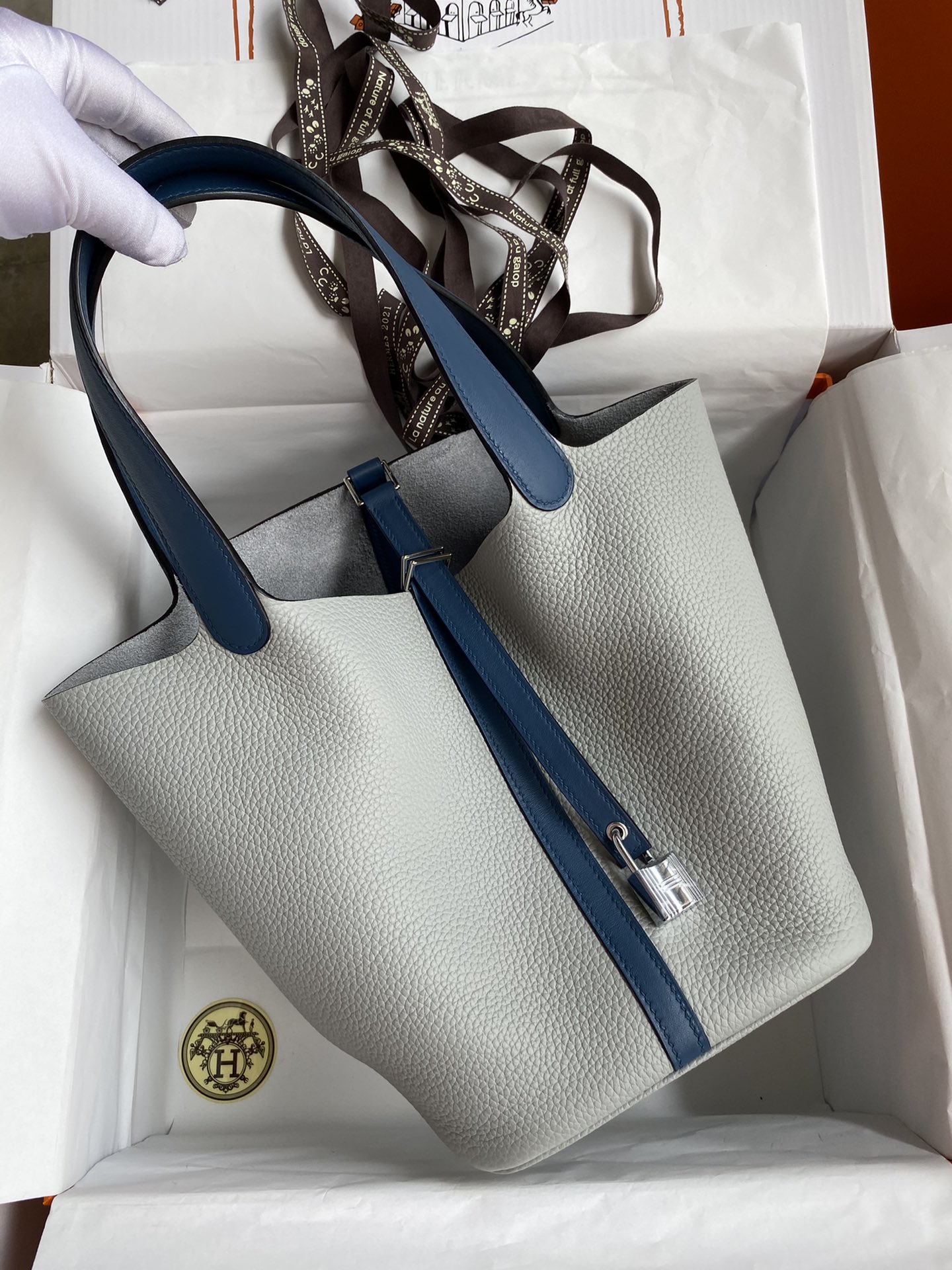 Hermes Picotin Lock 22 Bag In White/Blue Clemence Leather